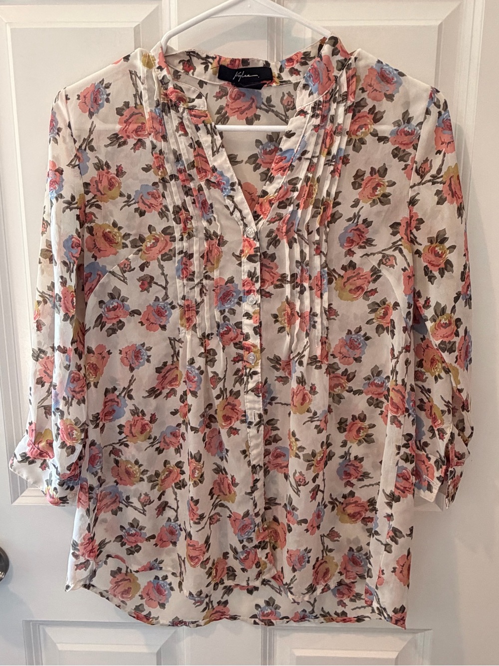 Kylee Floral Blouse Size Medium